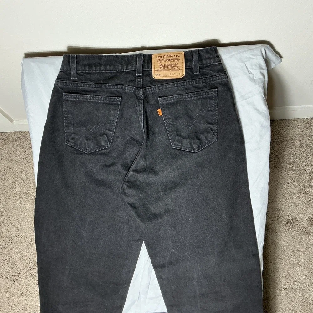 Levi's 560 Jeans Mens 33x32‎ Black Orange Tab Loose Fit Tapered Leg Made in USA
